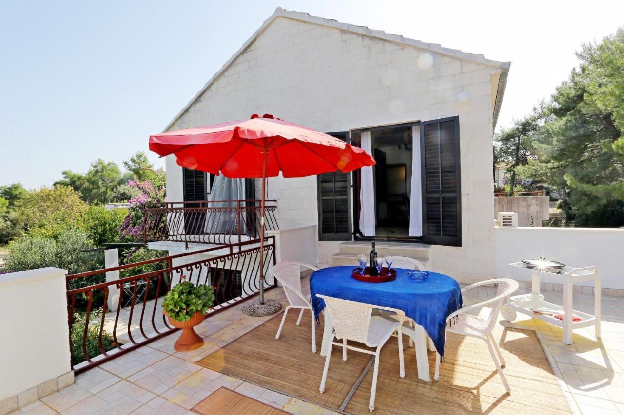 Apartments Dvornik Mirca  Экстерьер фото